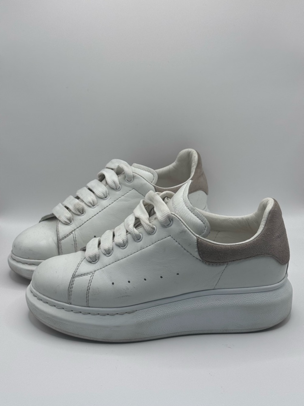 Alexander McQueen White Platform Leather Sneakers with Taupe Heel Sz 2/33